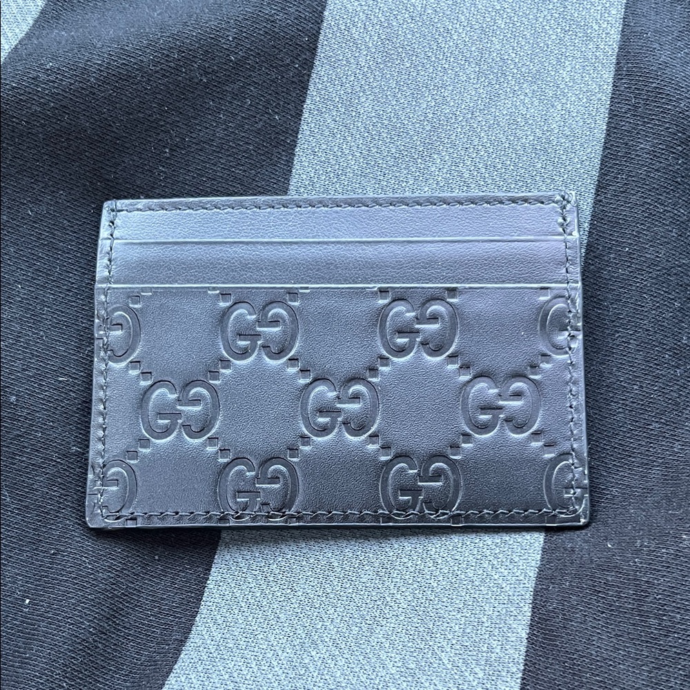 Gucci Black Embossed Leather Card Holder